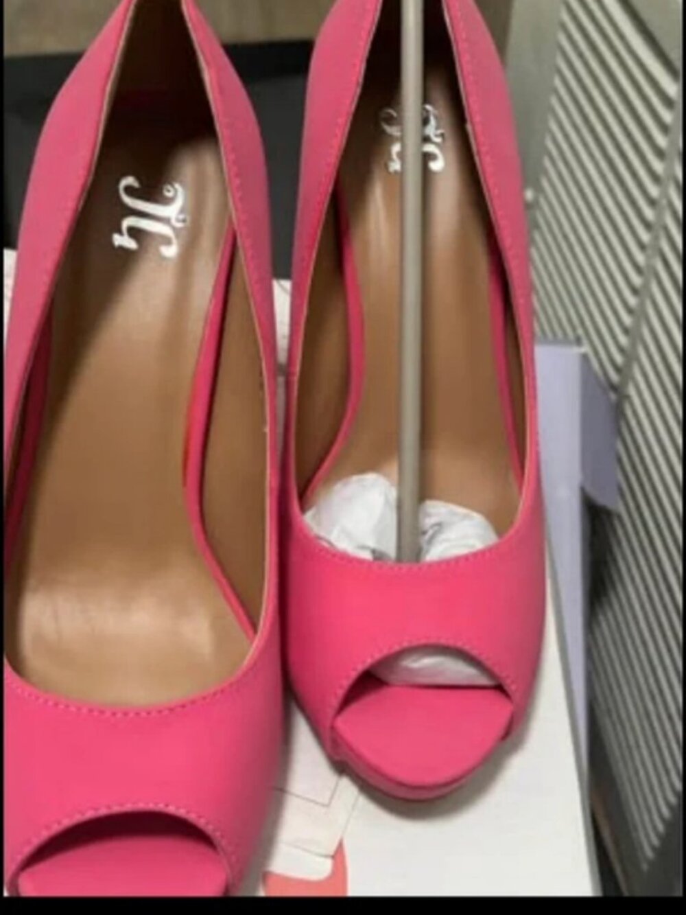 Shoes - Picture 2 of 2